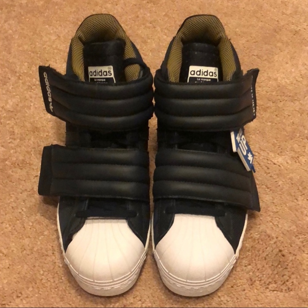 Adidas Hight Top Sneakers